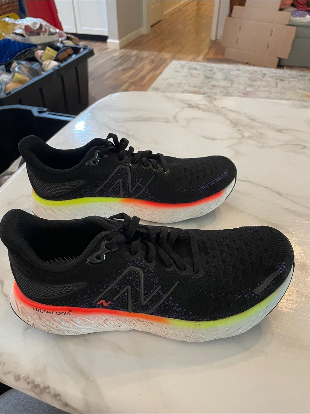 New balance shoes - Picture 1 of 3